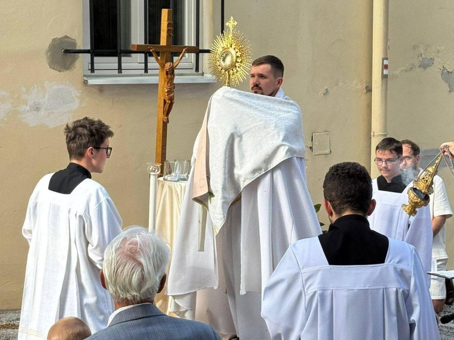 Eucharistická procesia na sviatok Božieho Tela
